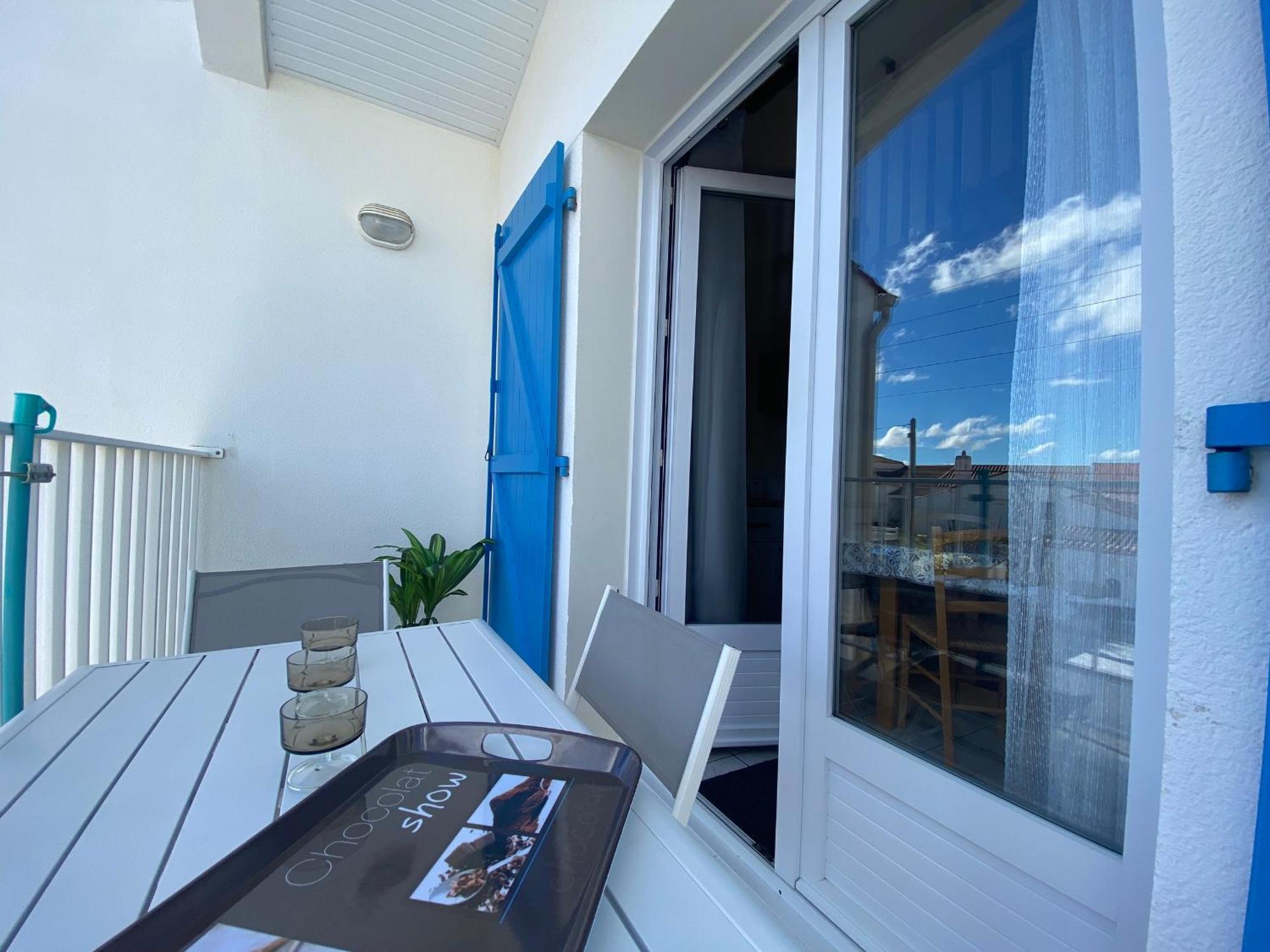 Appartement 1Er Etage Proche Centre-Ville, Plage Et Commerces, Balcon, Parking, Wifi Inclus - Fr-1-22-171 La Tranche-sur-Mer Exterior photo